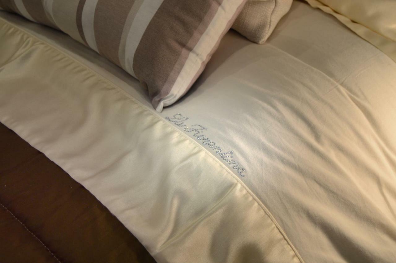 נאפולי Alexandra Exclusive Apartment מראה חיצוני תמונה