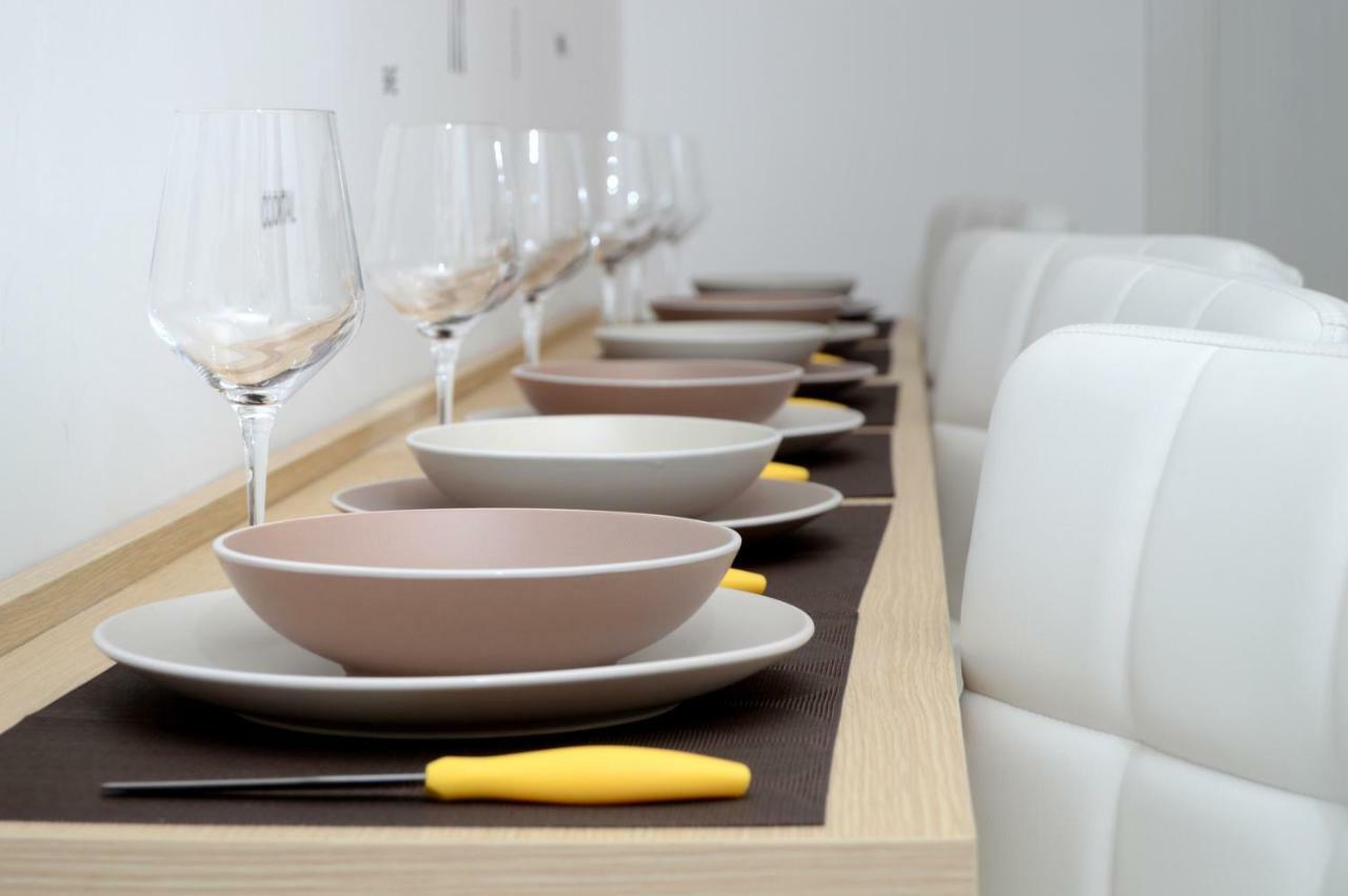 נאפולי Alexandra Exclusive Apartment מראה חיצוני תמונה