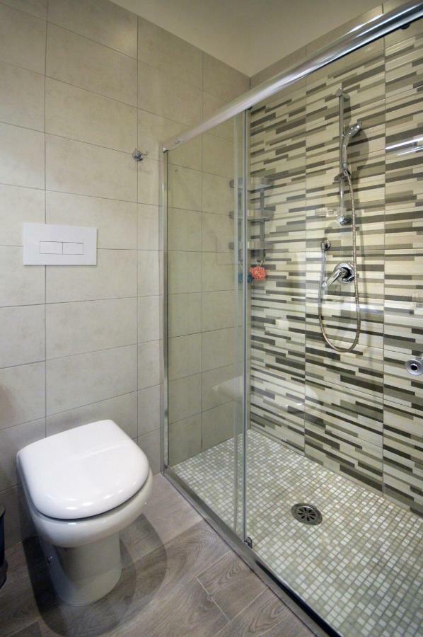 נאפולי Alexandra Exclusive Apartment מראה חיצוני תמונה